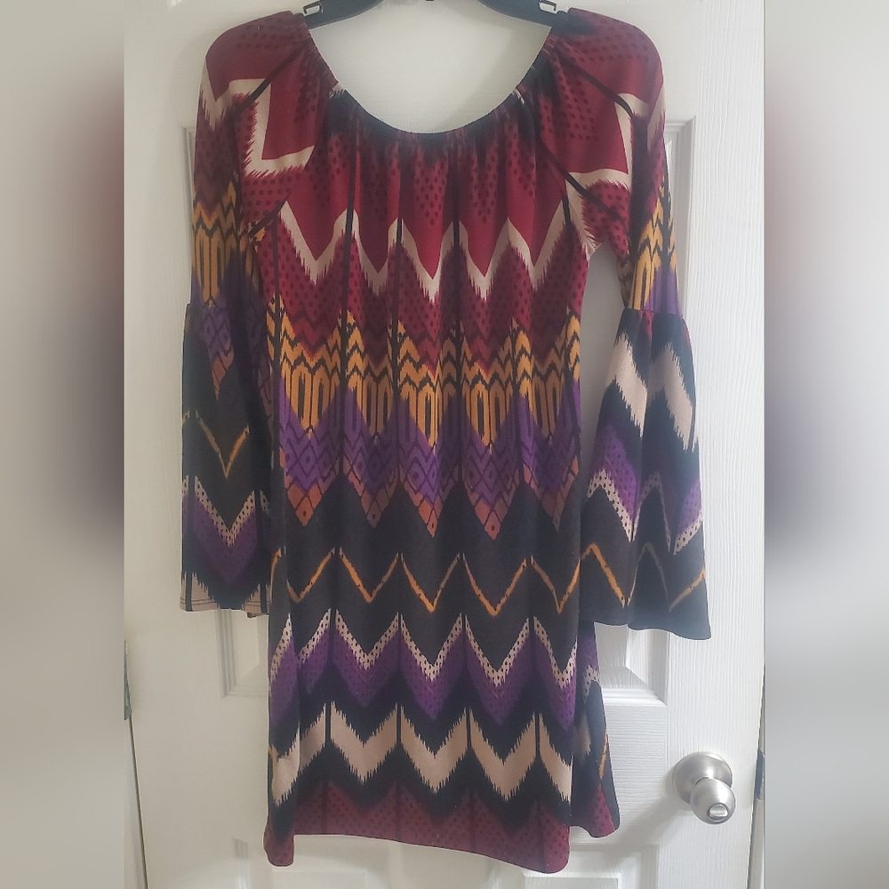 Vibrant Chevron Pattern Women's Sweater Dress
